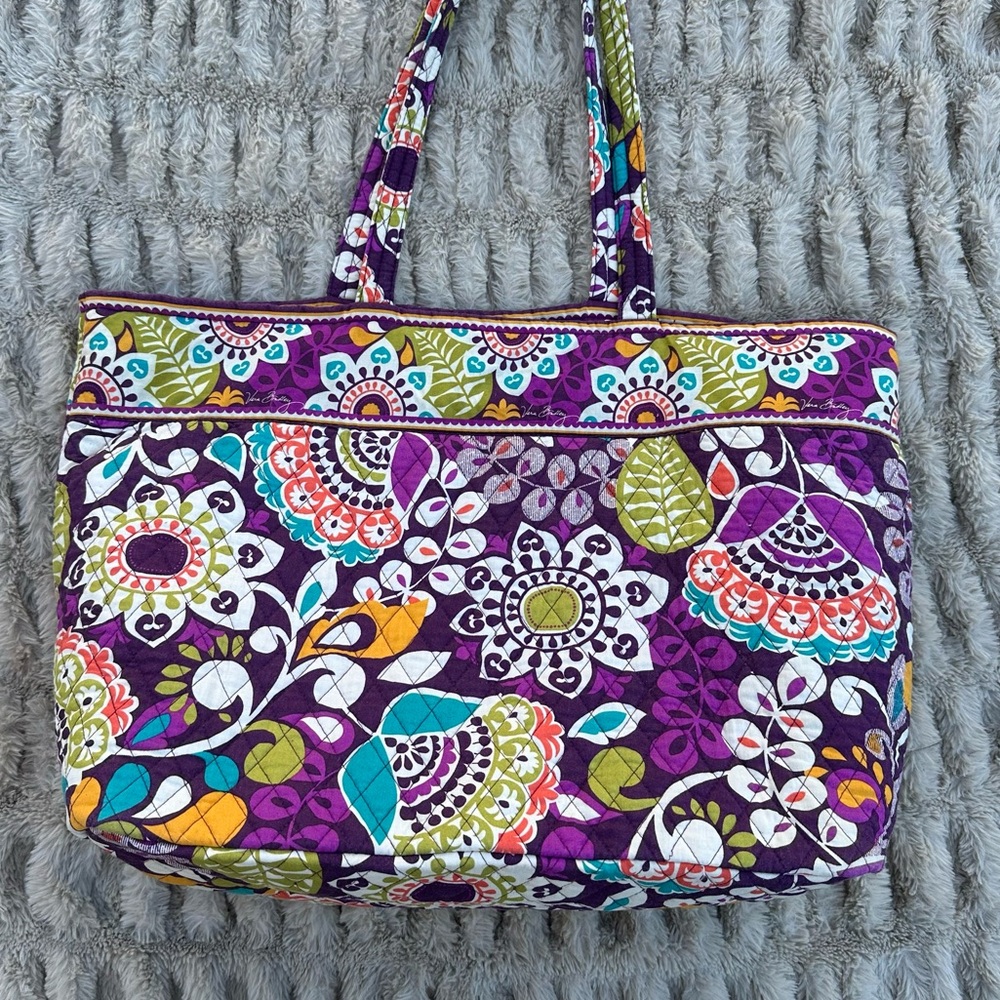 Vera Bradley Tote
